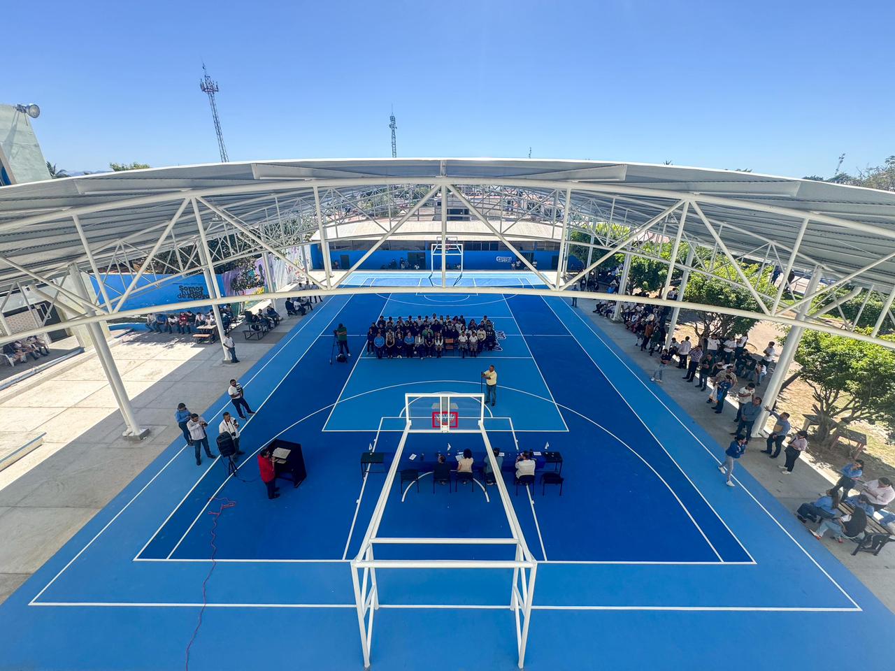 Entregan nueva infraestructura deportiva en preparatorias de la UAN